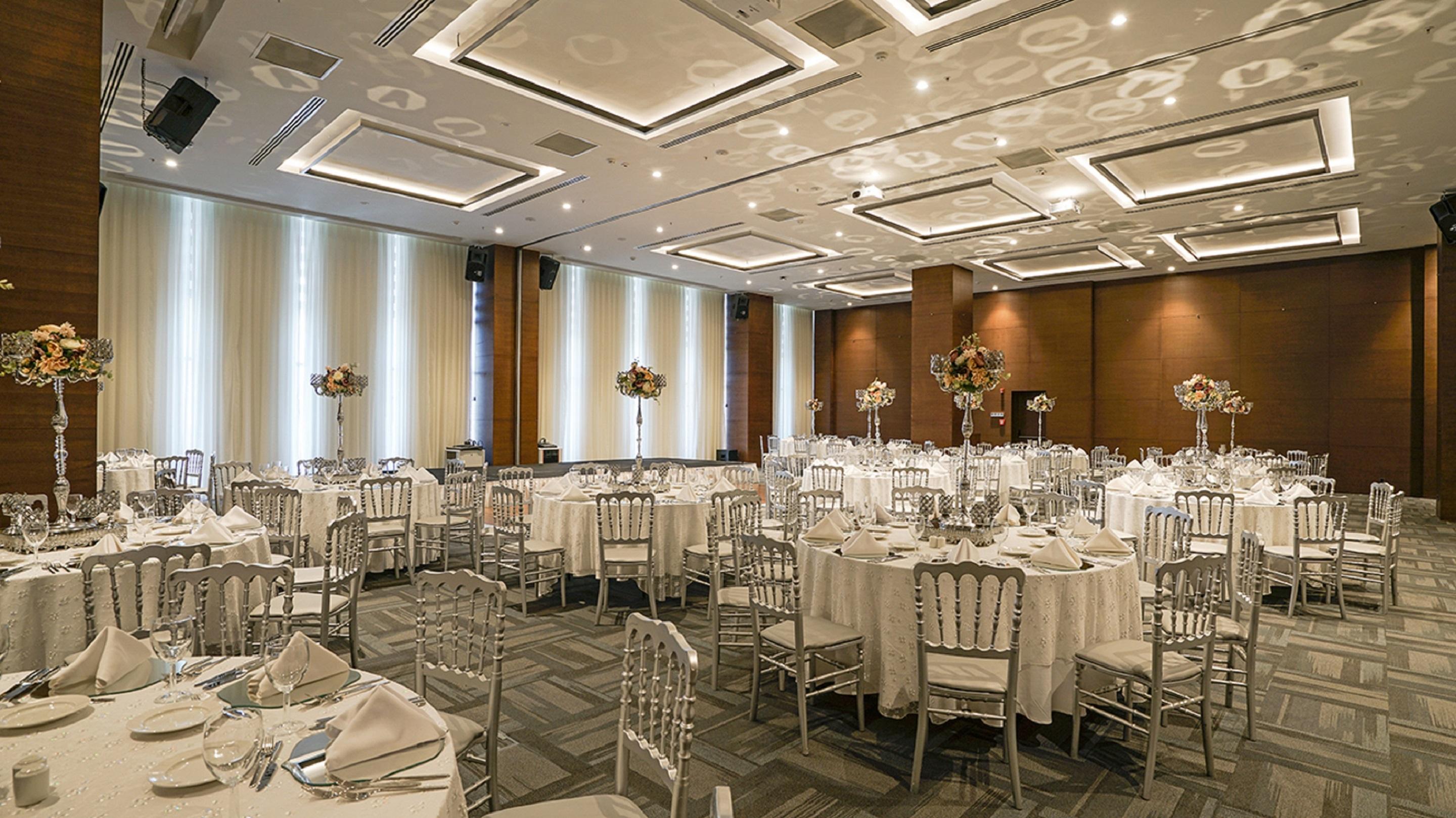 מלון Radisson Blu Cankaya 5*