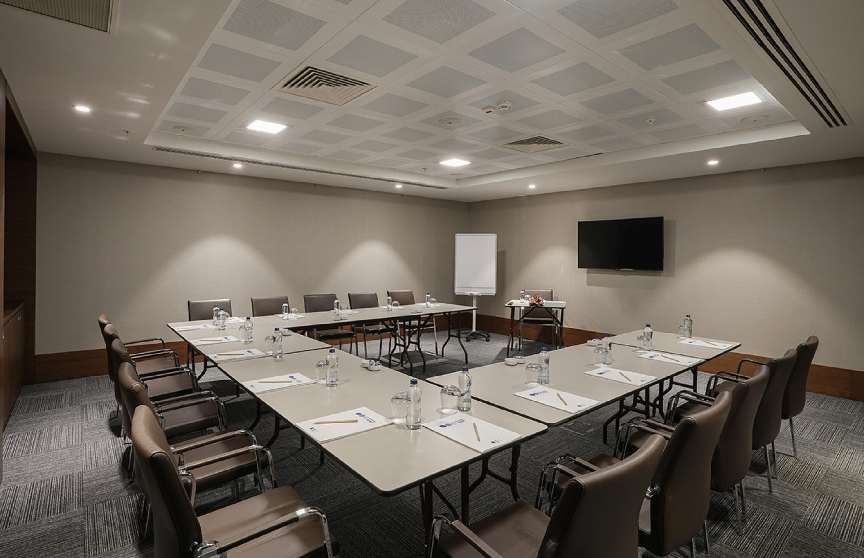 Radisson Blu Cankaya מלון 5*