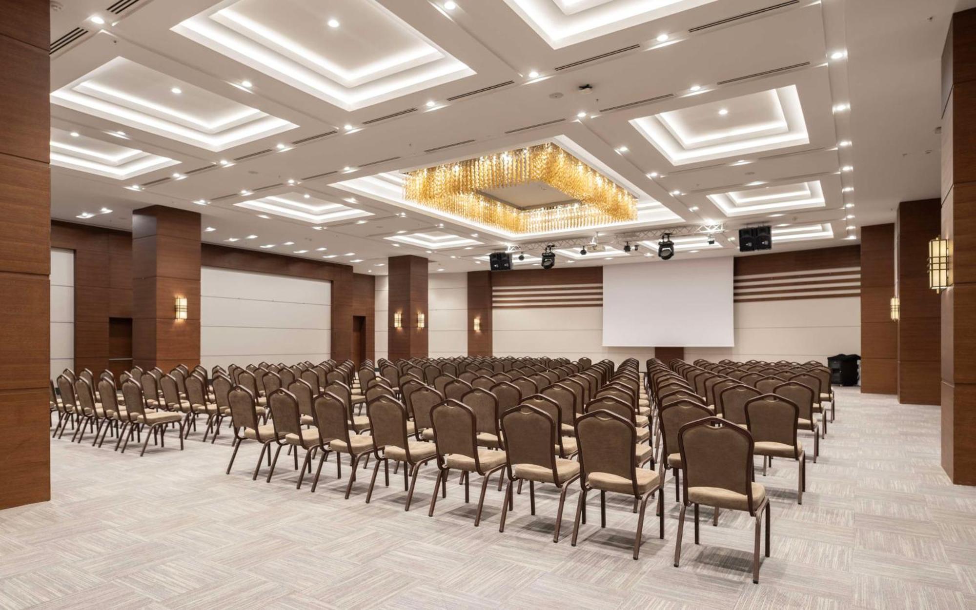 מלון Radisson Blu Cankaya